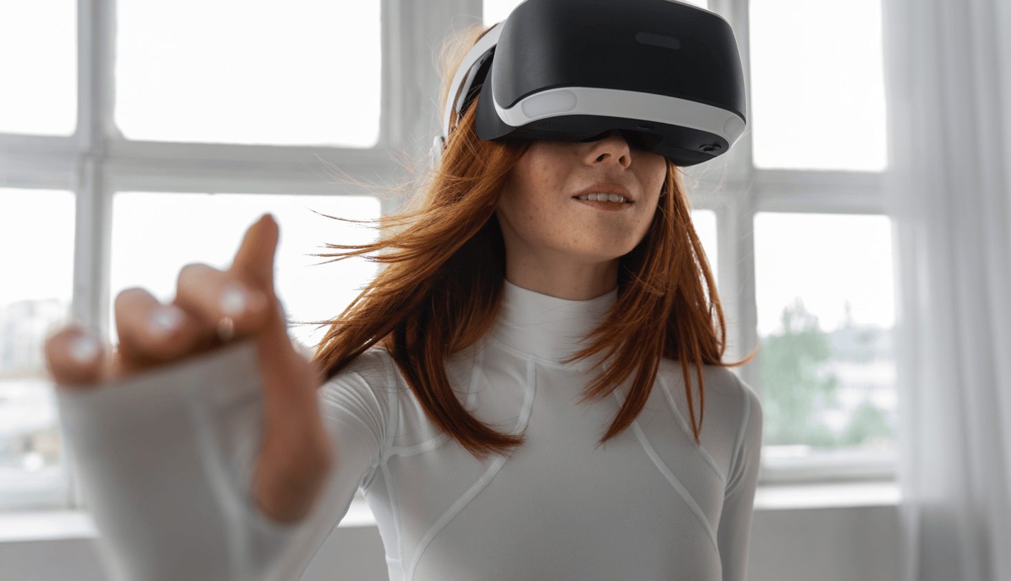 AR and VR in E-commerce: Best Practices and Use Cases
